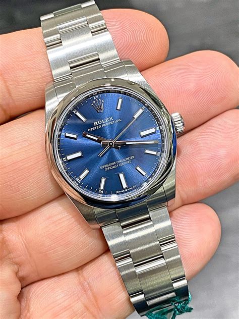 pasini contrabbano rolex|Rolex Oyster Perpetual 34 34MM IN ACCIAIO REF. 124200.